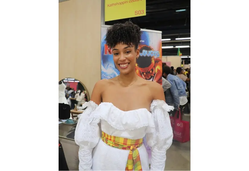 Femme en tenue créole NHA 2026