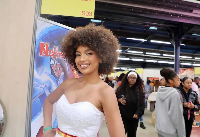 Femme souriante NHA 2026